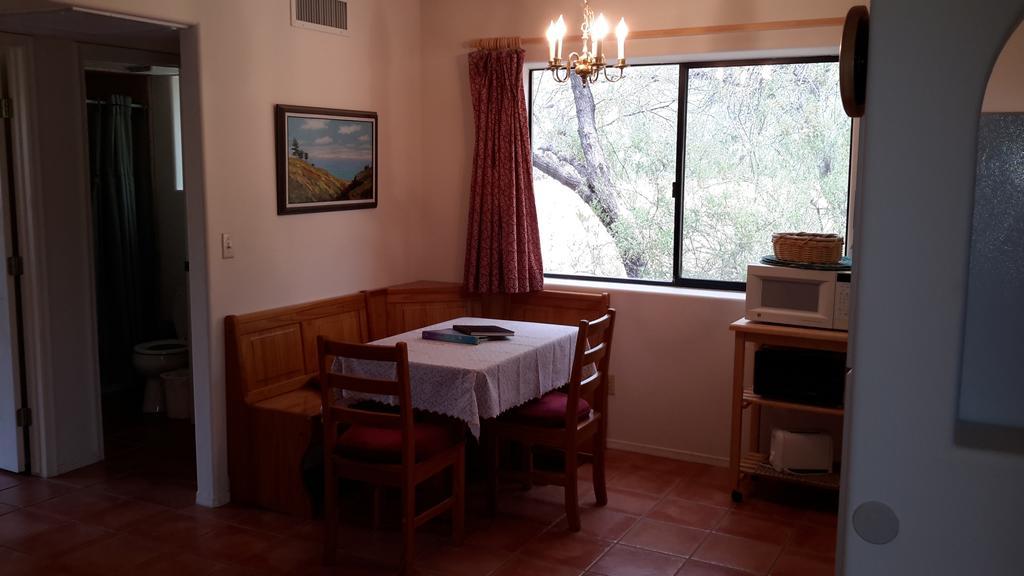 Desert Trails Bed&Breakfast Tanque Verde Zimmer foto